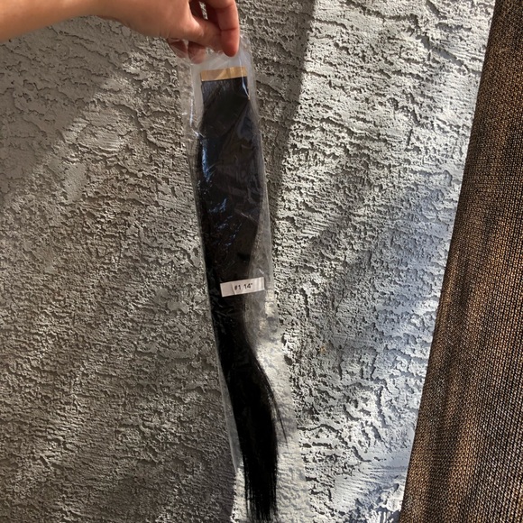 Human hair tape in Extensions #1 natural black color 14” - Picture 5 of 5
